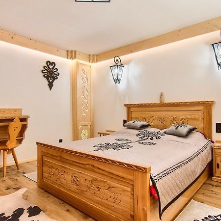 Apartament Zakopane Utrzymany W Stylu Goralskiej Chaty Esterno foto
