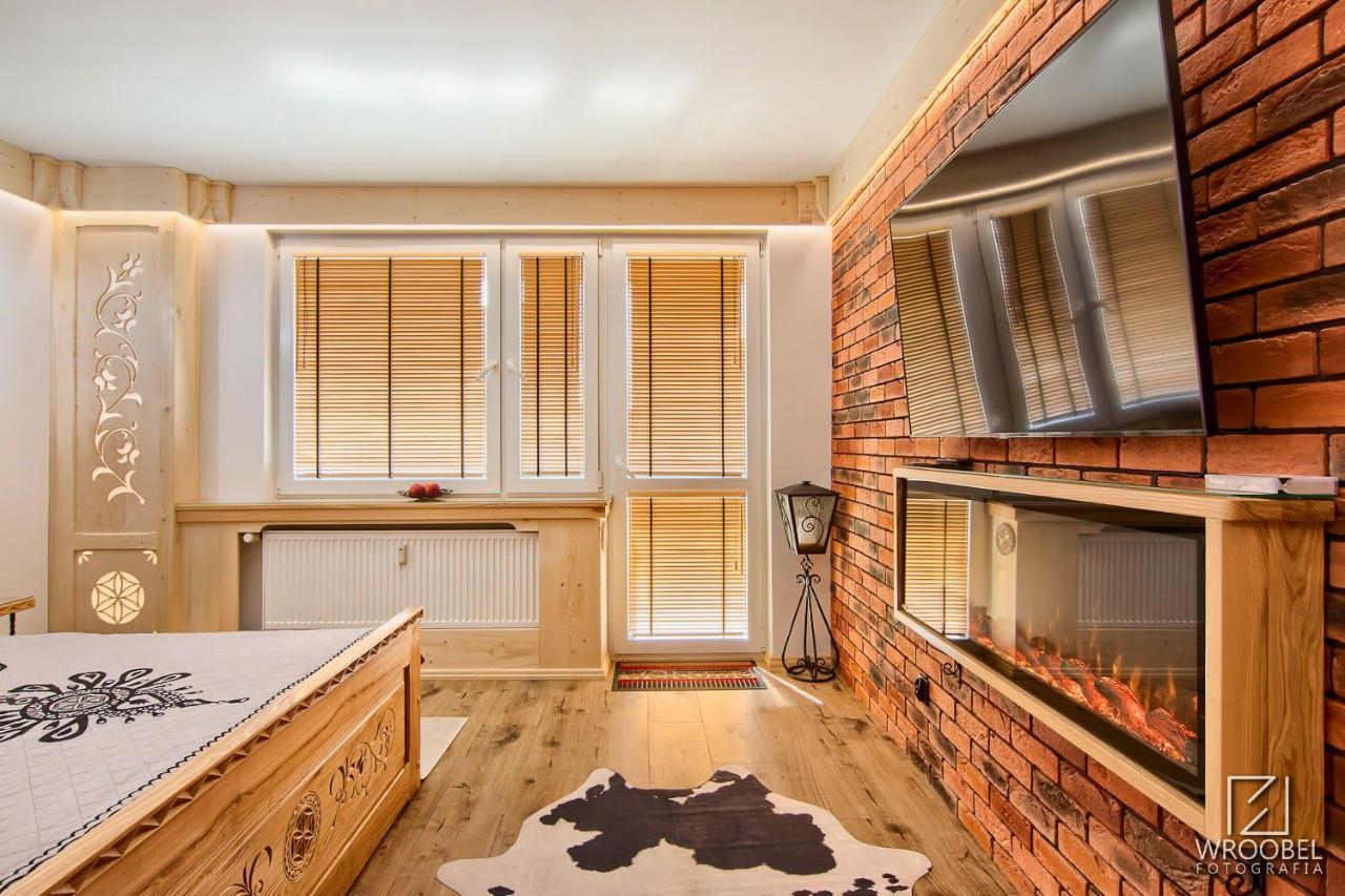 Apartament Zakopane Utrzymany W Stylu Goralskiej Chaty Esterno foto