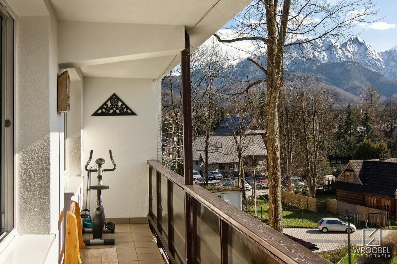 Apartament Zakopane Utrzymany W Stylu Goralskiej Chaty Esterno foto