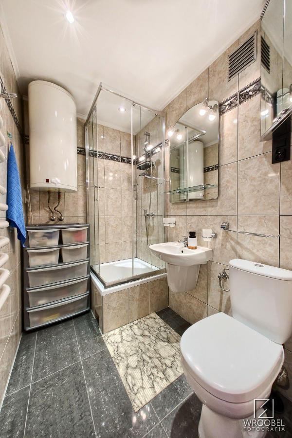 Apartament Zakopane Utrzymany W Stylu Goralskiej Chaty Esterno foto