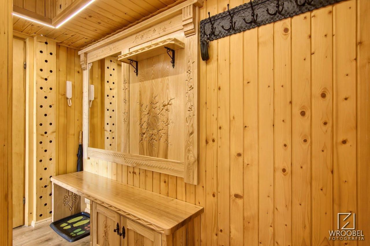 Apartament Zakopane Utrzymany W Stylu Goralskiej Chaty Esterno foto